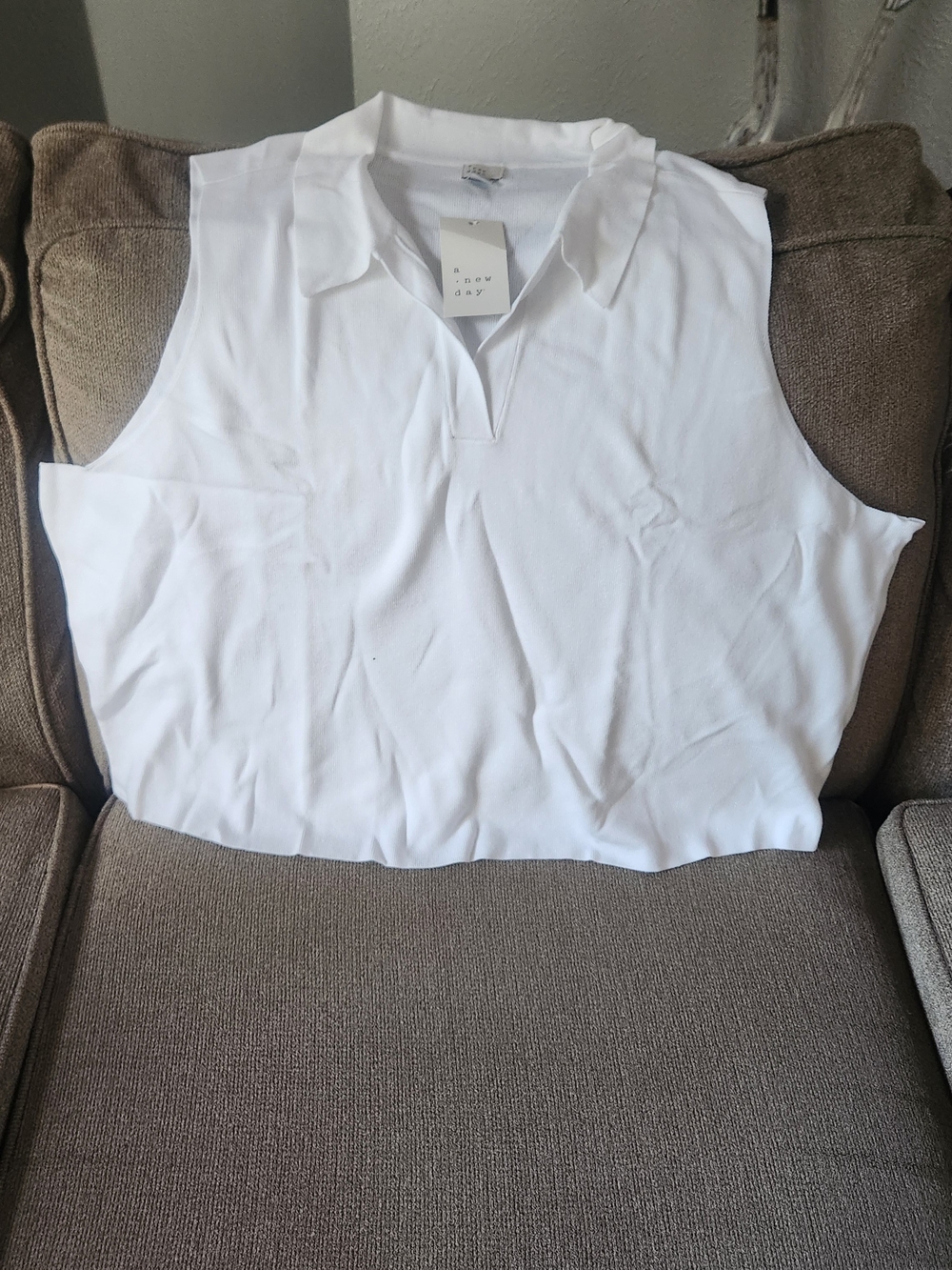 a new day White Sleeveless Polo Tank with Collar